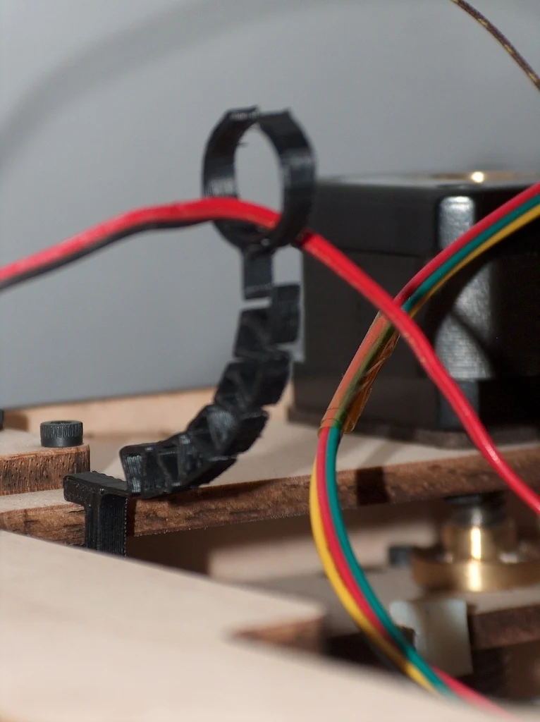 Clip de câble flexible pour Makerbot Thing-O-Matic