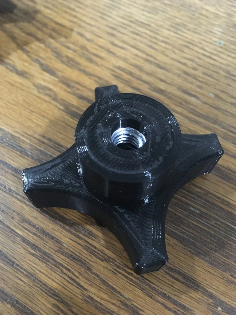 Bouton de remplacement pour le couvercle de pneu Hustler Super-Z