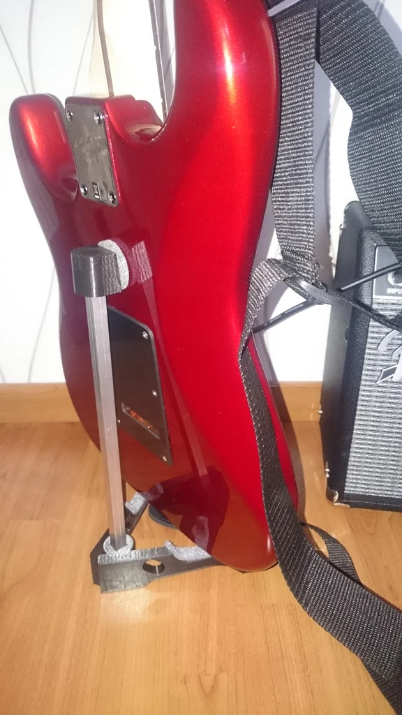 Petit support de guitare pliable avec une stabilité améliorée