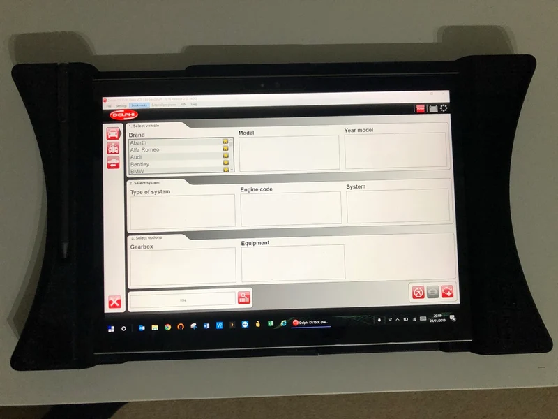 Étui robuste Surface Pro 4 avec fonction de support de voiture