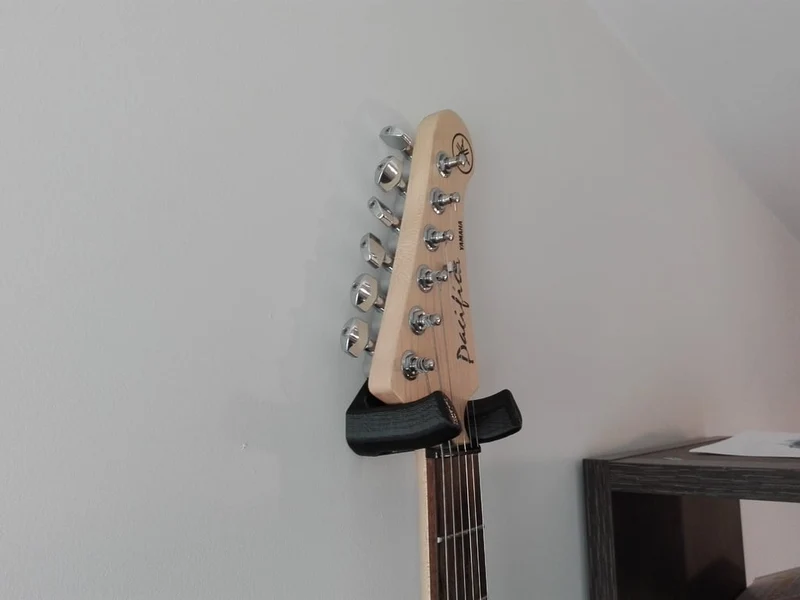 Support mural pour guitare électrique Yamaha Pacifica 112