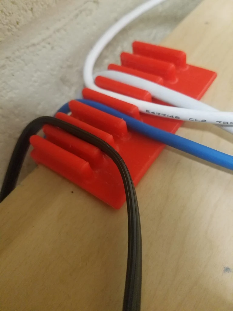 Support de câble de bureau - Organisez vos câbles
