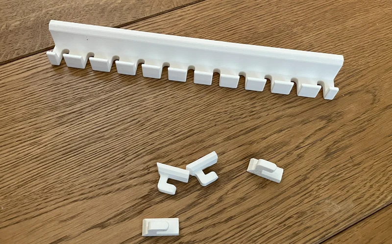 Support de câble USB Skadis