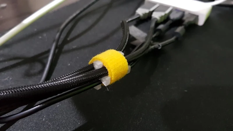 Organisateurs de câbles Velcro (15,5 mm)