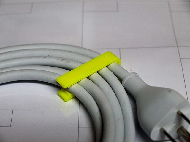Support de câble pratique pour câble d'alimentation Mac