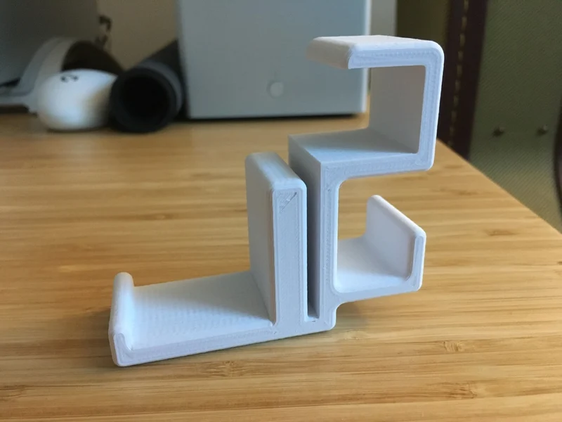 Crochet de casque sous le bureau pour bureau assis-debout Fully Jarvis avec gestion des câbles