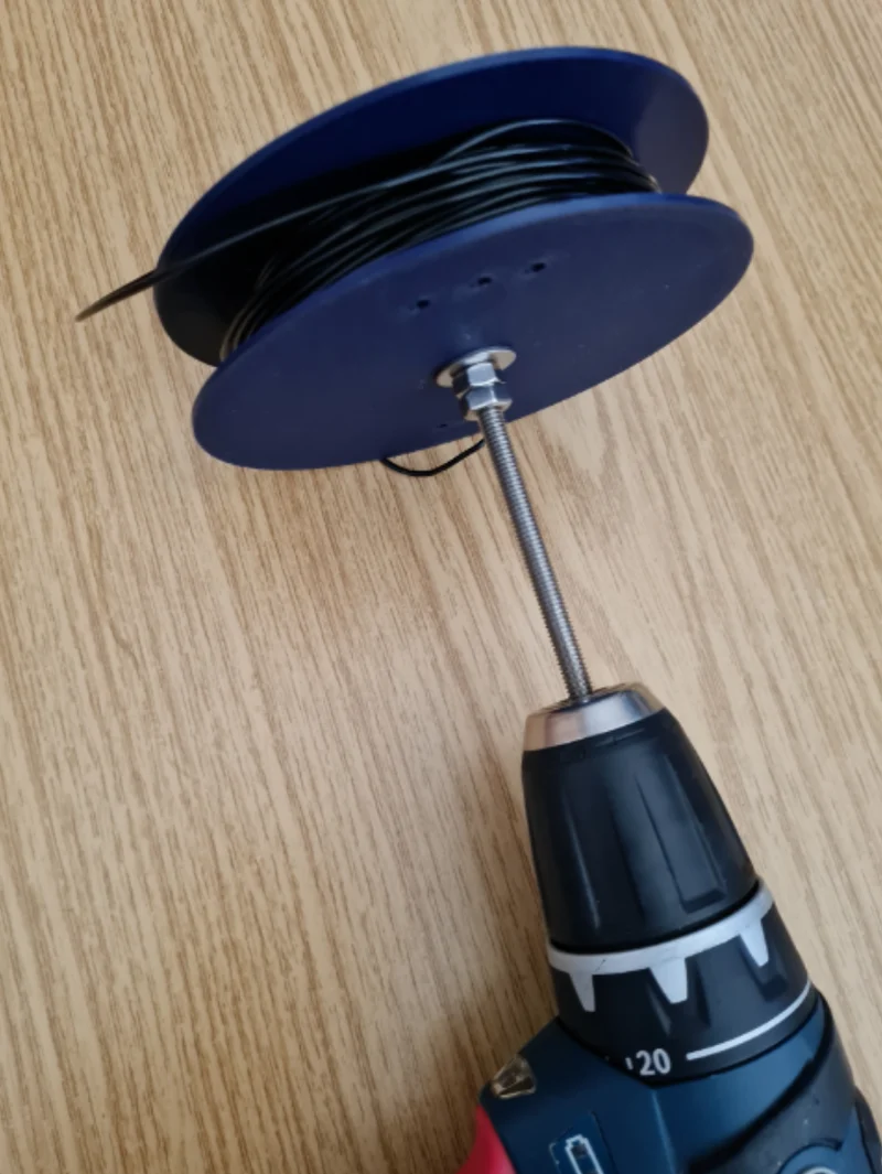 Bobine d'enrouleur de câble pour perceuse