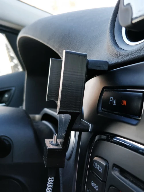 Support Oneplus 5 et 5T avec chargement pour Ford Mondeo MK4