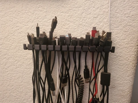 Support de câble USB pour plusieurs câbles