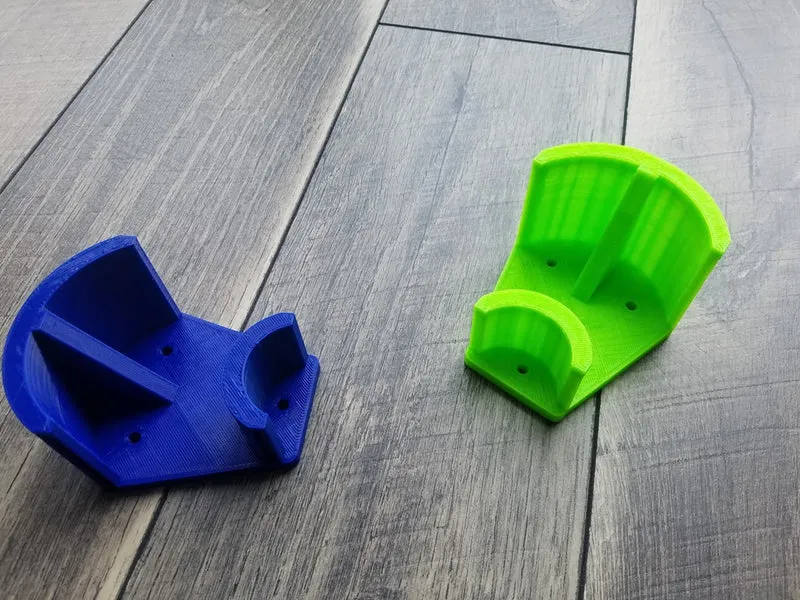 Support de casque avec rangement de câbles intégré