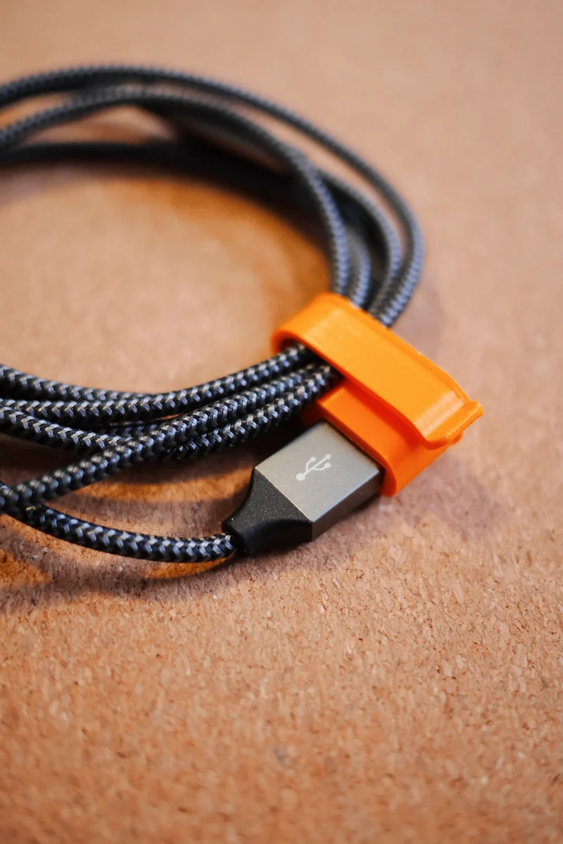 Support de câble USB A pour une gestion efficace des câbles