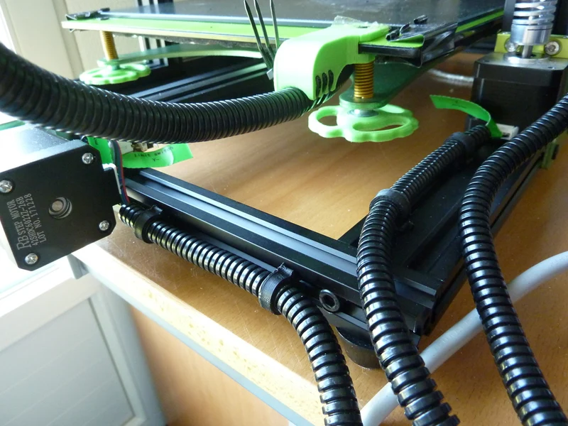 Clips de câble de 10 mm ID pour profilé en aluminium extrudé