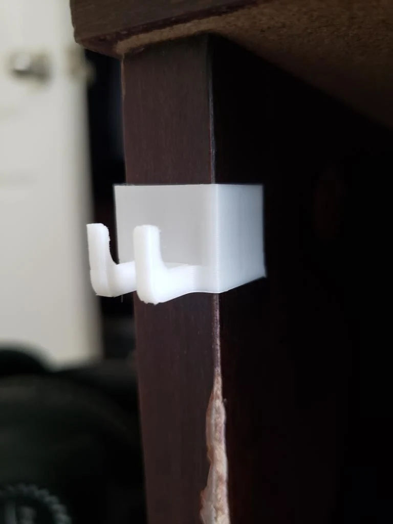 Support de câble de bureau pour chargeur Samsung USB-C - Conception à clip pour pieds de table de 15,2 mm