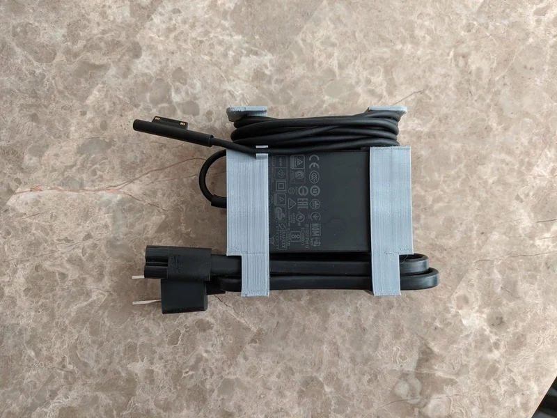 Organisateur de câbles d'alimentation pour Surface Pro 3/4 Laptop