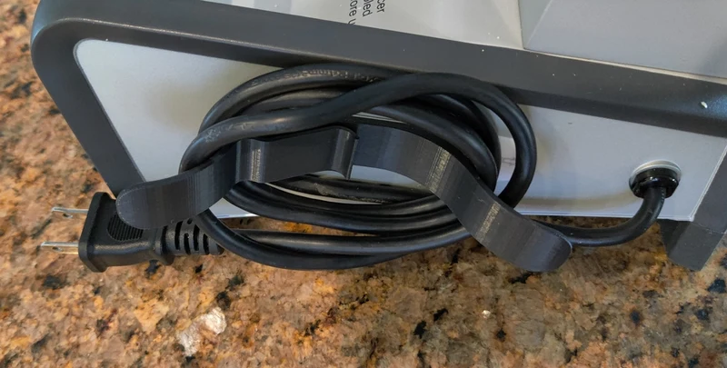 Rangement de cordon pratique pour les appareils de cuisine