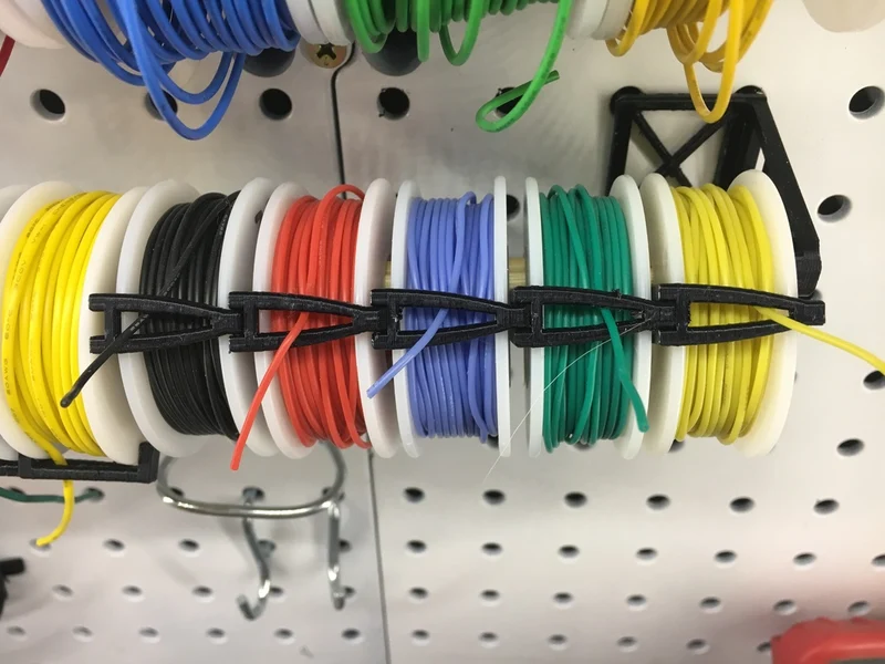 Support de câble Pegboard pour bobines