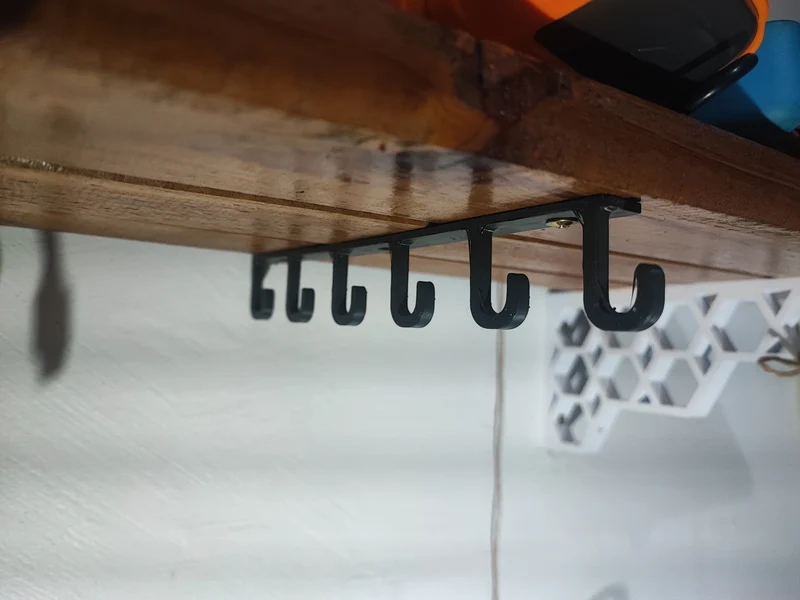 Support de câble et crochet sous étagère
