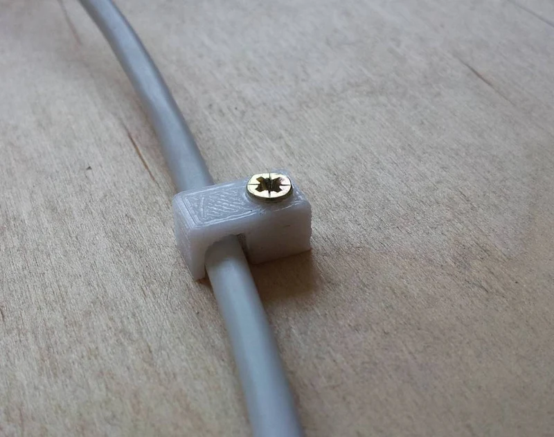Guide-câble pour fils de 5 mm