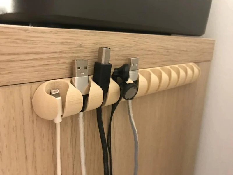 Support de câble universel pour USB et autres câbles