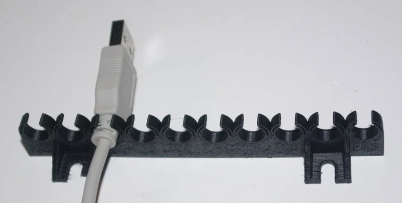 Support de câble USB paramétrique