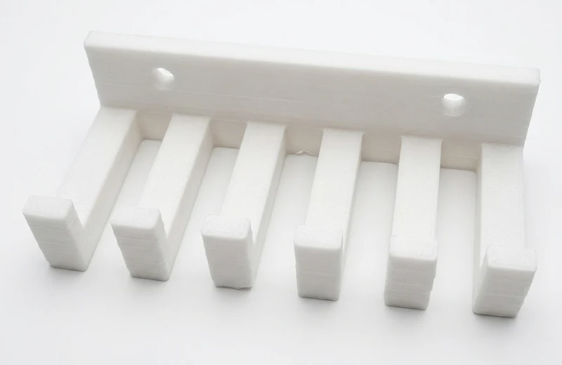Support de câble à 5 fentes pour câbles USB