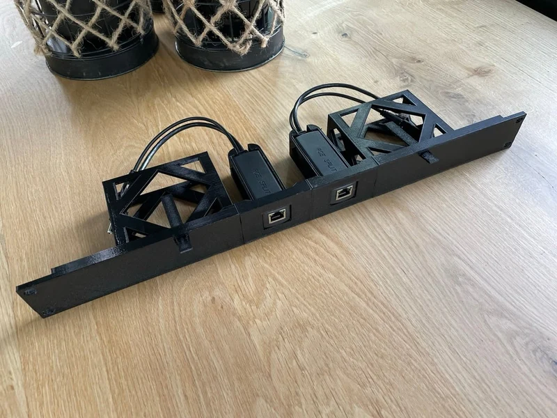 Support de rack 1U pour deux ponts Philips Hue (PoE/Keystone)