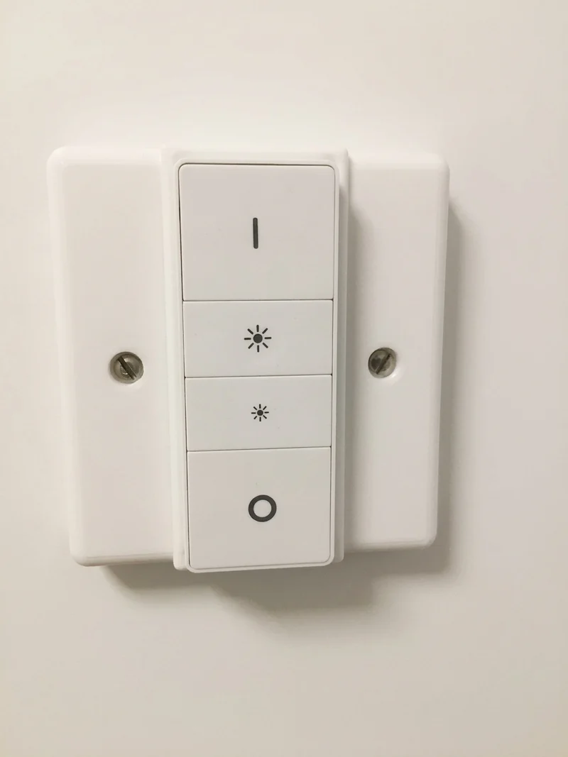 Philips Hue - Couvercle pour télécommande Hue simple et interrupteur d'éclairage triple britannique