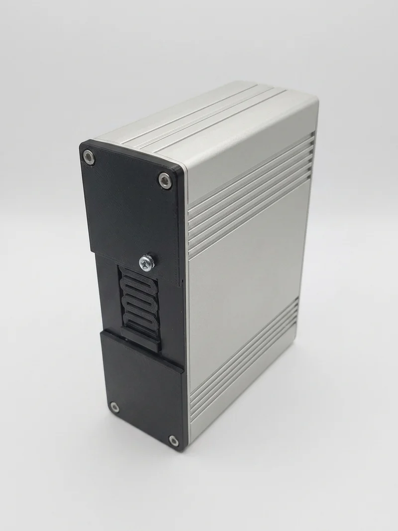 Adaptateur de rail DIN Teltonika TSW210