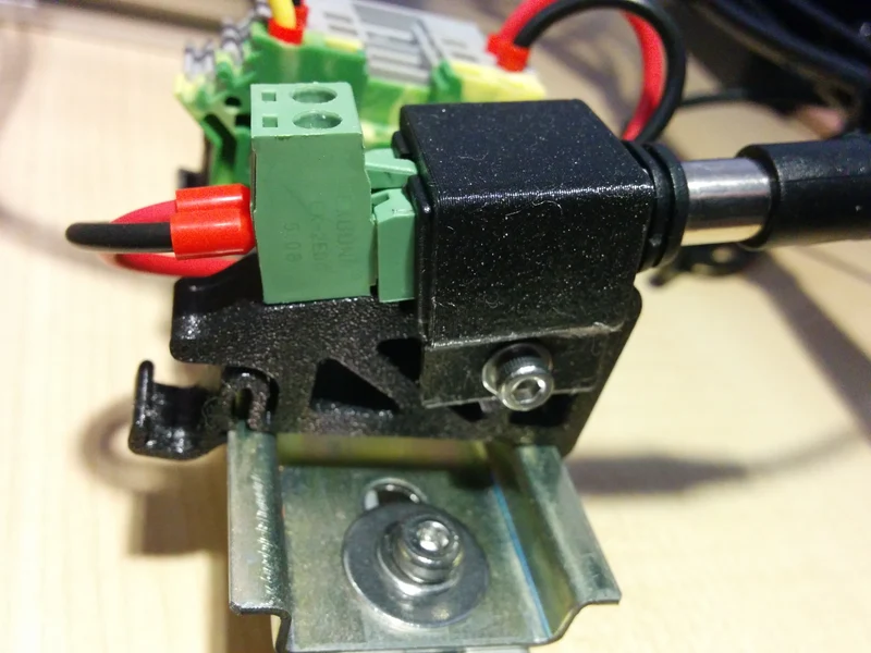 Support de rail DIN pour adaptateur Barrel Jack