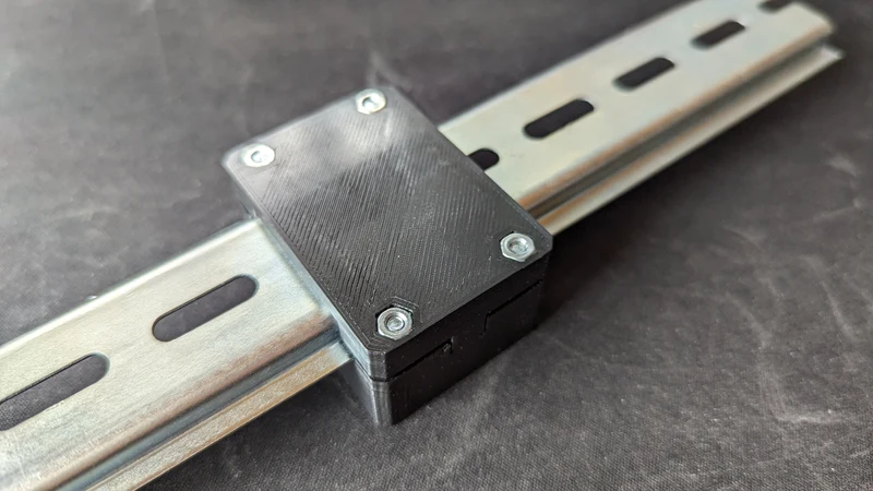 Support de rail DIN pour les bobines de mesure Shelly 3EM