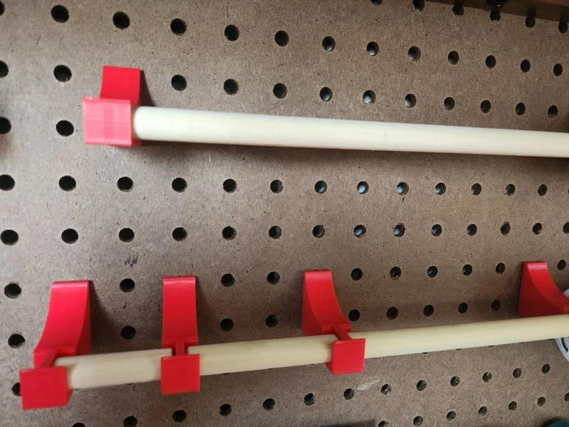 Supports de bobines modulaires pour câbles et fils sur panneau d'outils