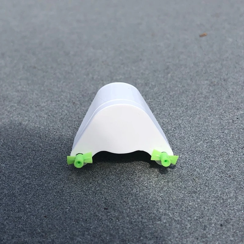 Mini bateau RC compact pour jeux d'eau