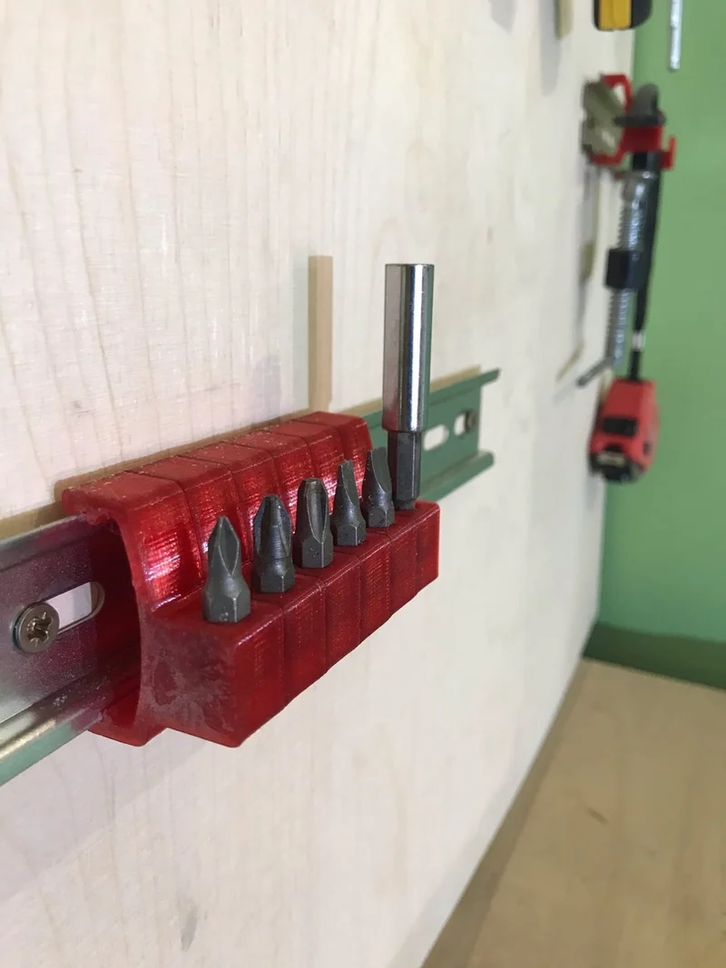 Supports pour rails DIN