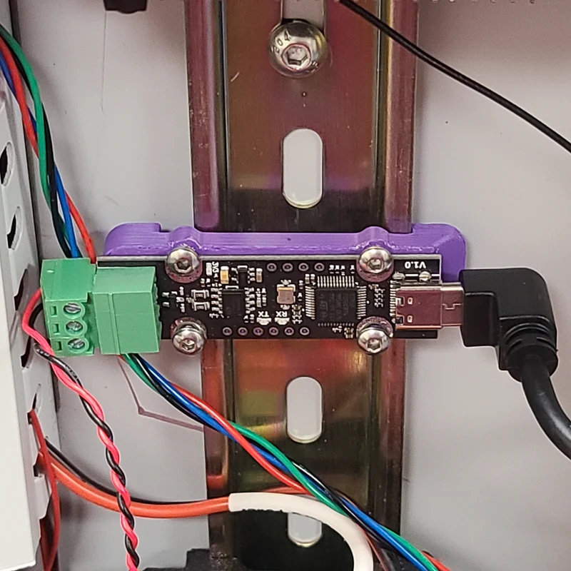 Support de rail DIN Fysetc UCan avec espace pour connecteur USB-C plus grand