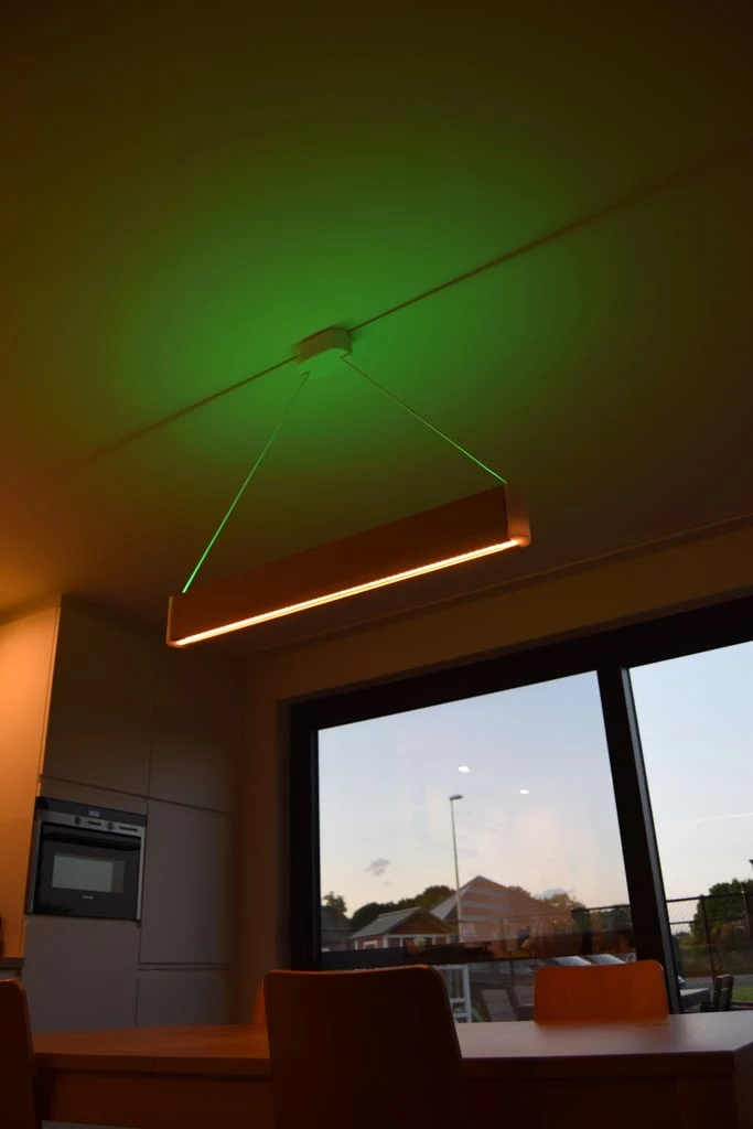 Plafonnier Philips Hue Ensis DIY
