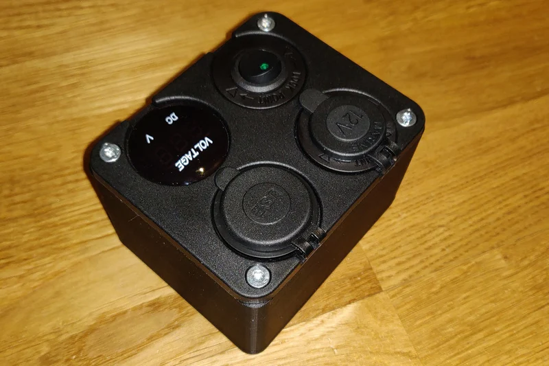 Boîtier pour chargeur USB 12 V et panneau de prise