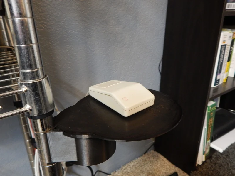 Tapis de souris pour étagères Wire avec clips