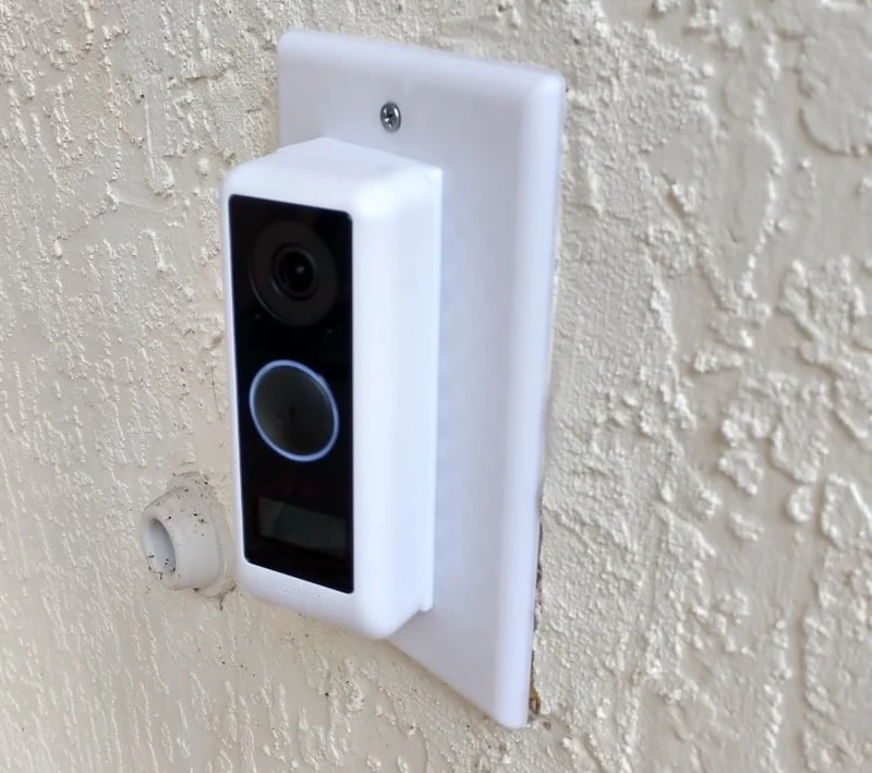Plaque murale Ubiquiti G4 pour sonnette Nutone