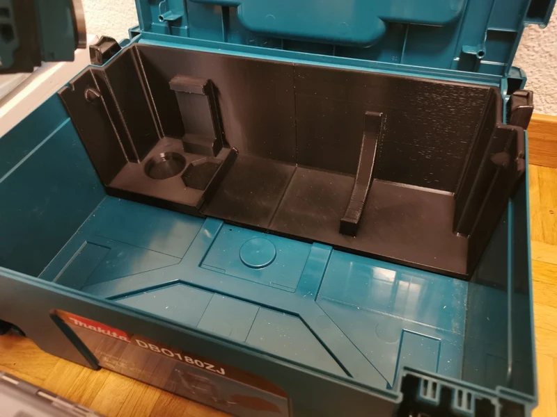 Insert Makita DTM52 pour multi-outil dans une boîte à outils Makpac