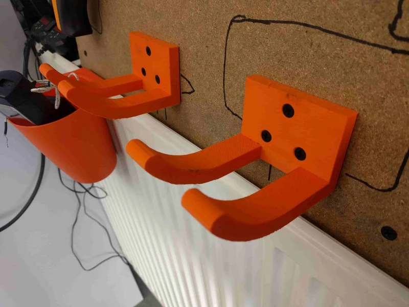 Support de marteau et de maillet pour un rangement organisé des outils