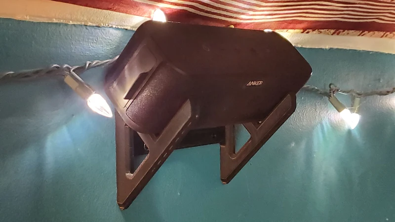 Support mural pour haut-parleur Bluetooth