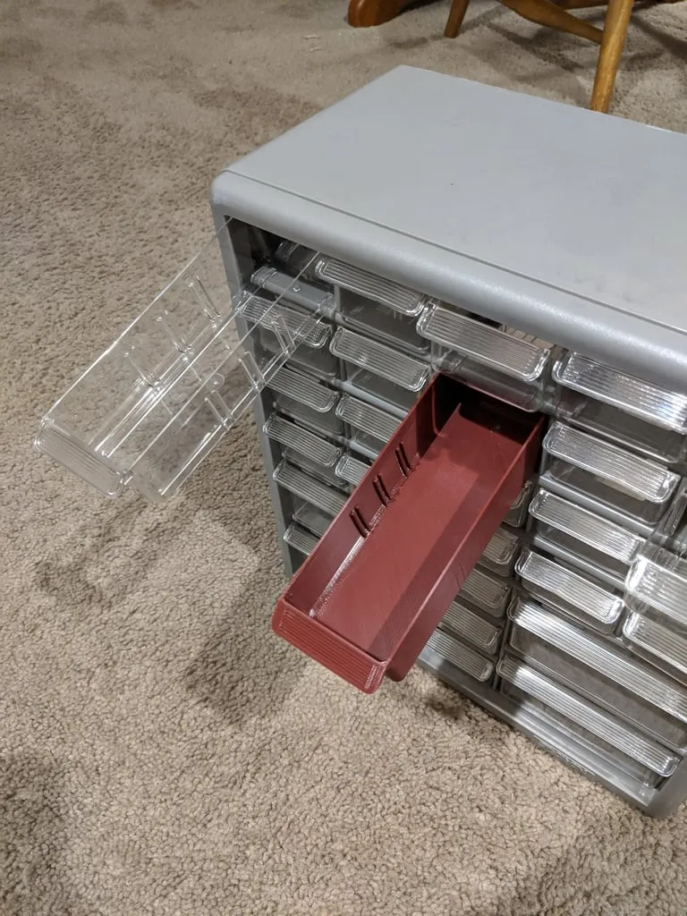 Petit tiroir de rangement pour petites pièces