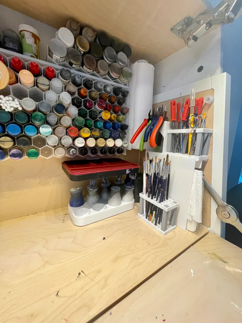Montage mural pour palette humide Army Painter - Espace optimal pour la créativité