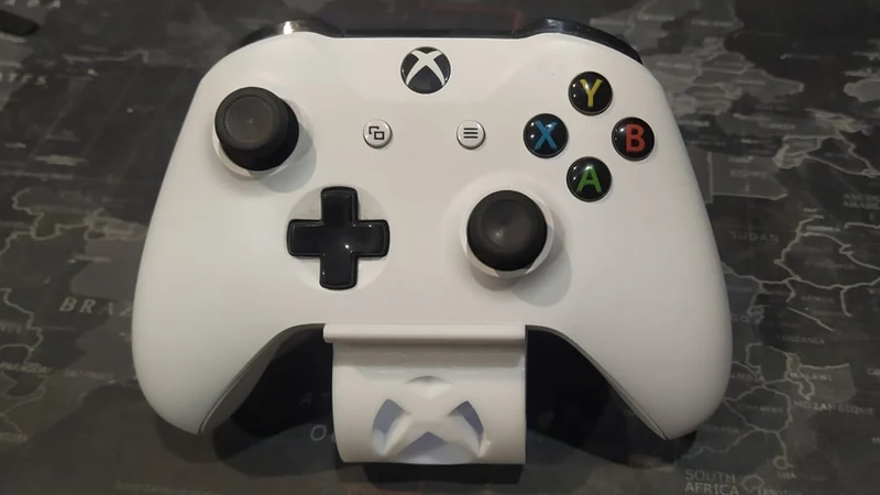 Support de manette Xbox One élégant avec support de batterie intégré