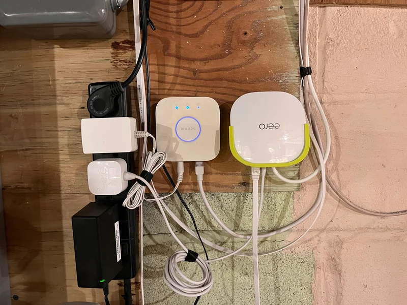 Support mural pour routeur WiFi Eero de 2e génération