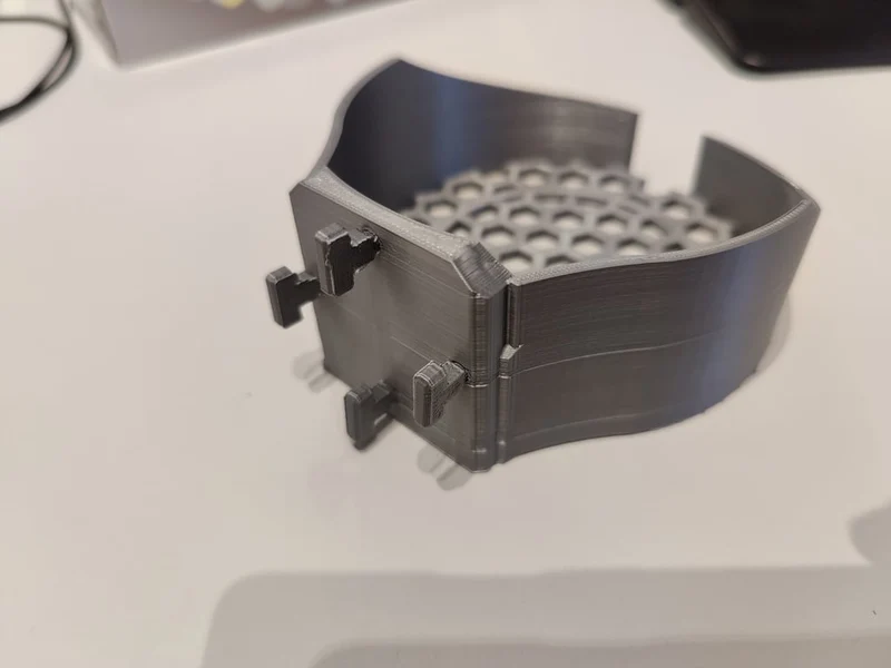 Support TP-Link Deco (AXE5300, AXE5400, XE75) pour IKEA Skadis