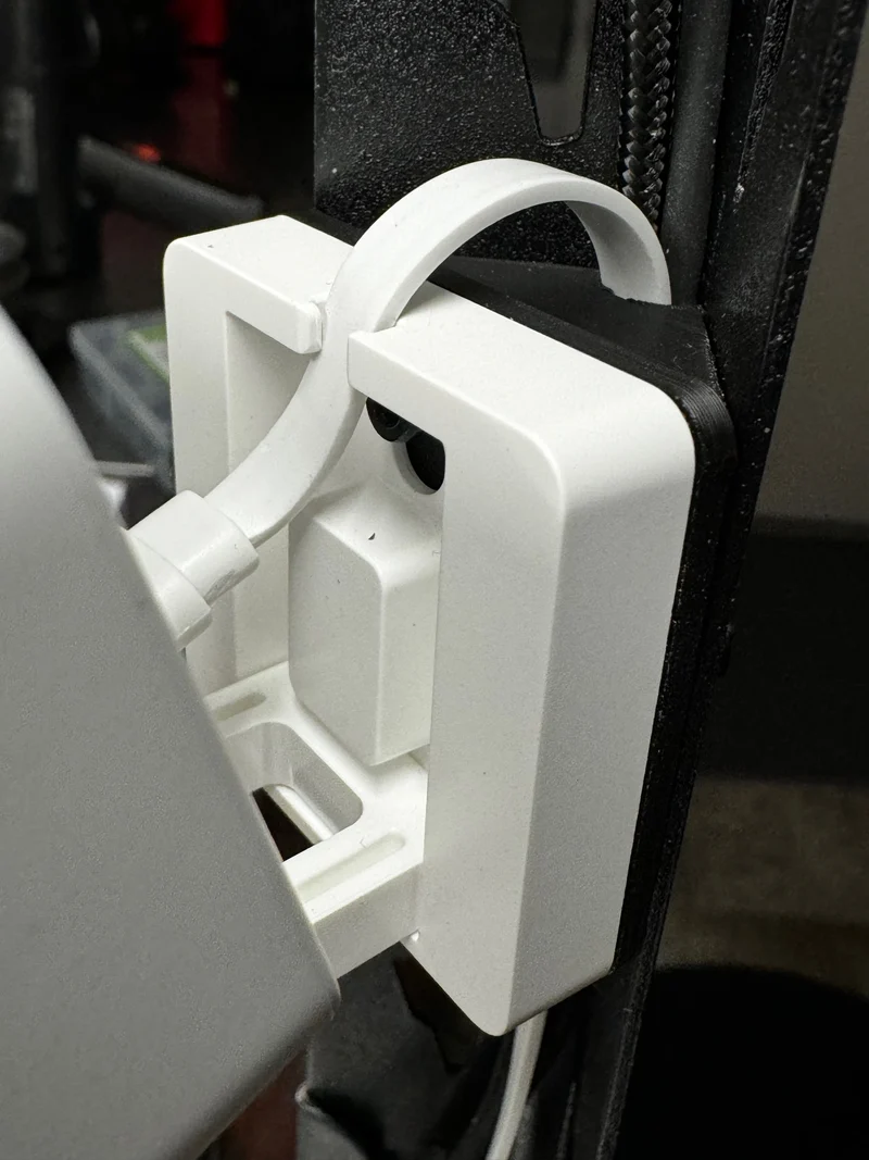 Support d'angle Wyze Cam v3 Husky pour étagère - Placement optimisé de la caméra