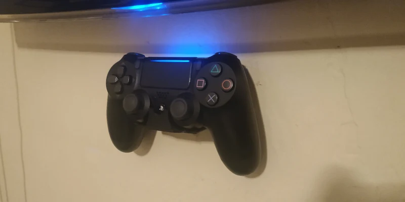 Support mural discret pour manette Dualshock Playstation 4
