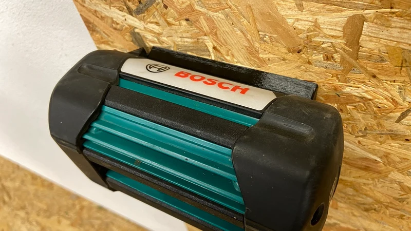 Support mural pour batterie Bosch 36V