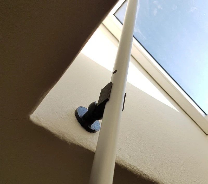 Support de tringle télescopique de fenêtre pour Velux avec rotule